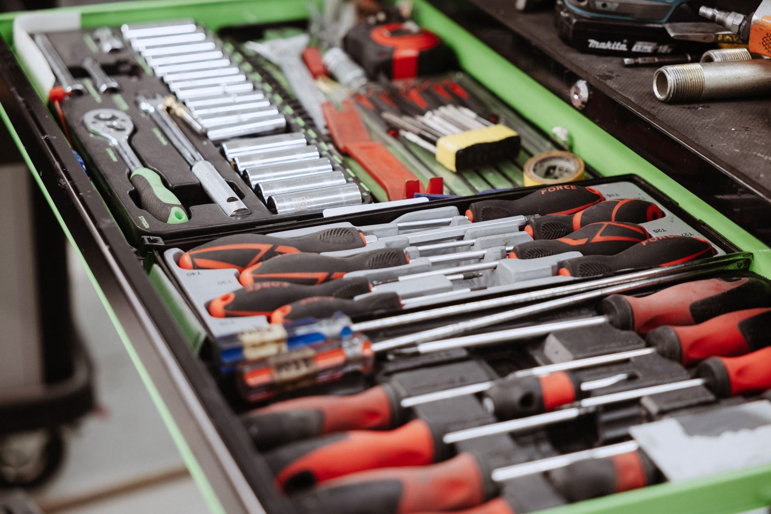 mechanic tools laid out